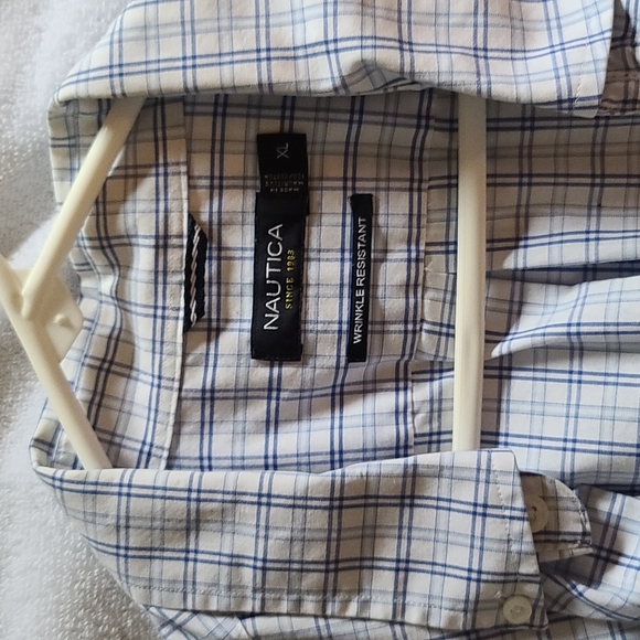 Nautica Button up - Picture 2 of 2
